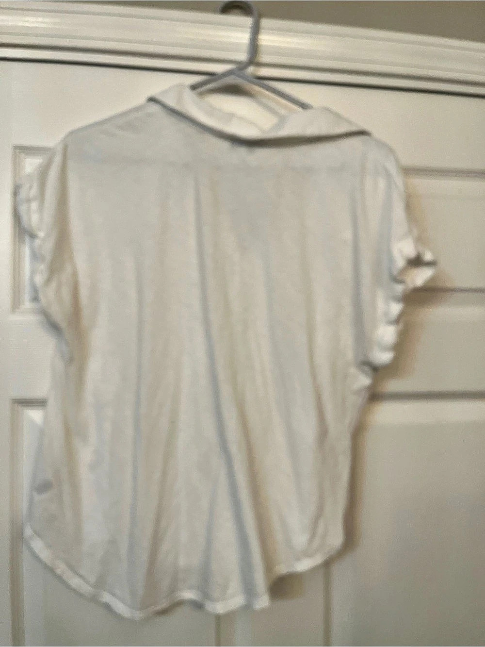 Lucky Brand White Linen Ruffle Sleeve Shirt Size Medium